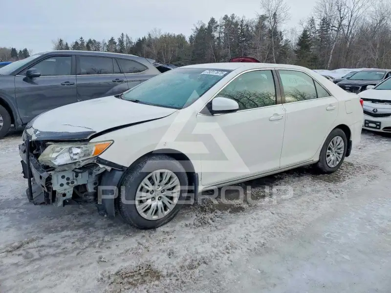 2014 Toyota CAMRY фото