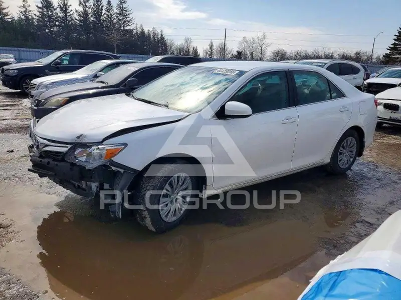 2014 Toyota CAMRY фото