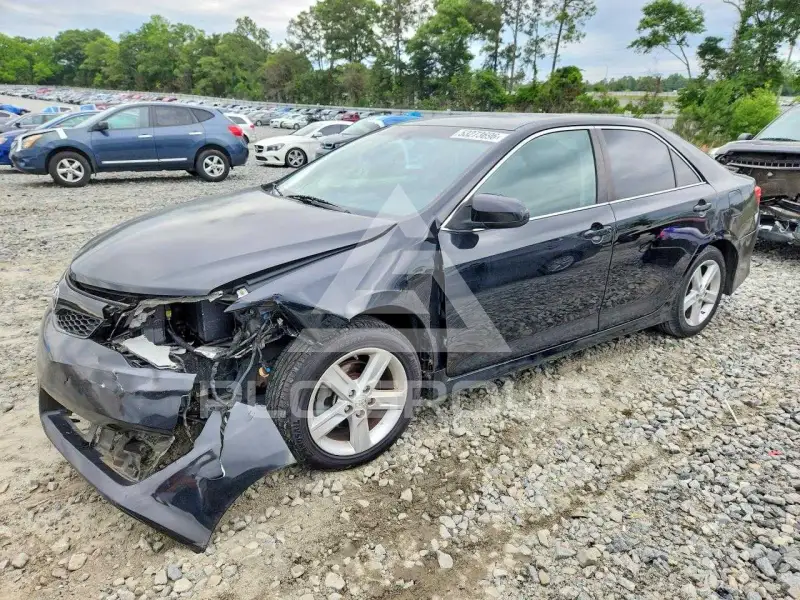 2014 Toyota CAMRY photo