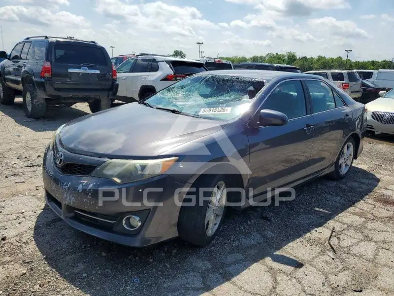 2014 Toyota CAMRY фото