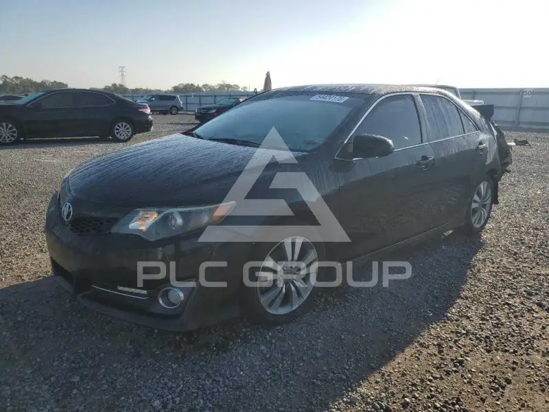 2014 Toyota CAMRY фото