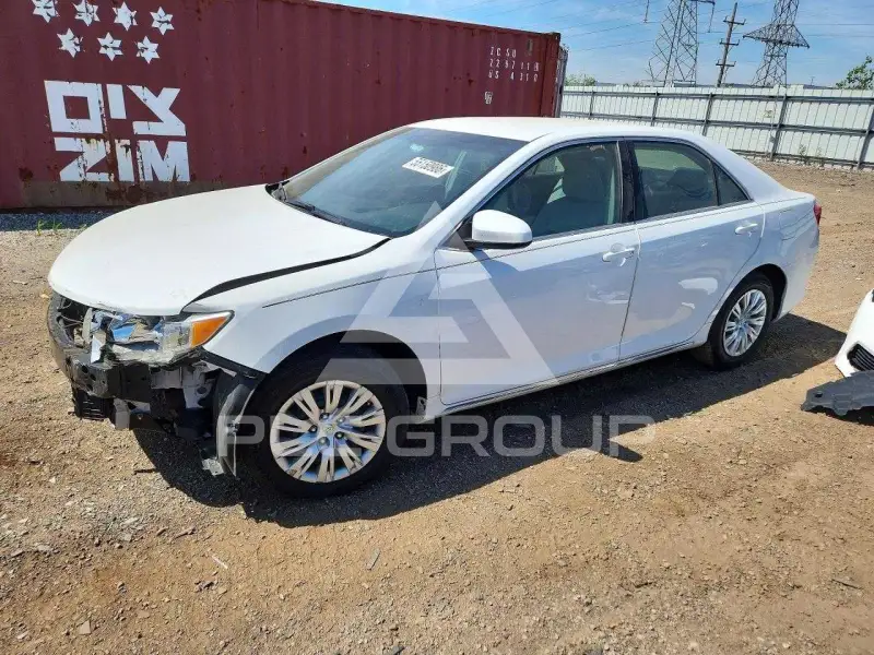 2014 Toyota CAMRY photo