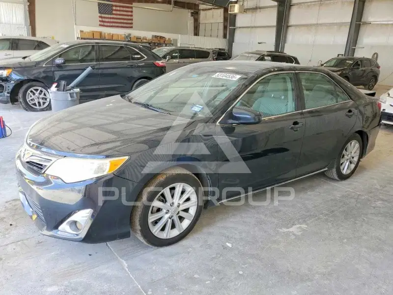 2014 Toyota CAMRY фото