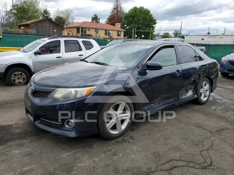 2014 Toyota CAMRY фото
