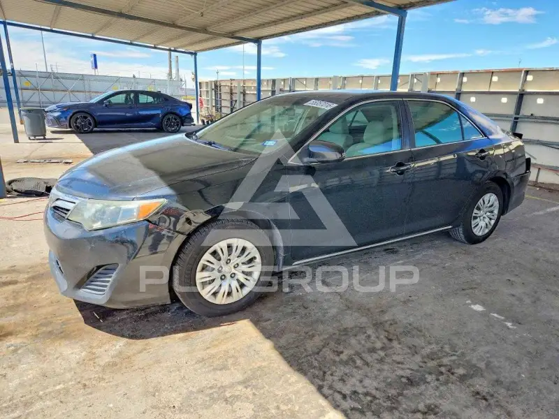 2014 Toyota CAMRY photo