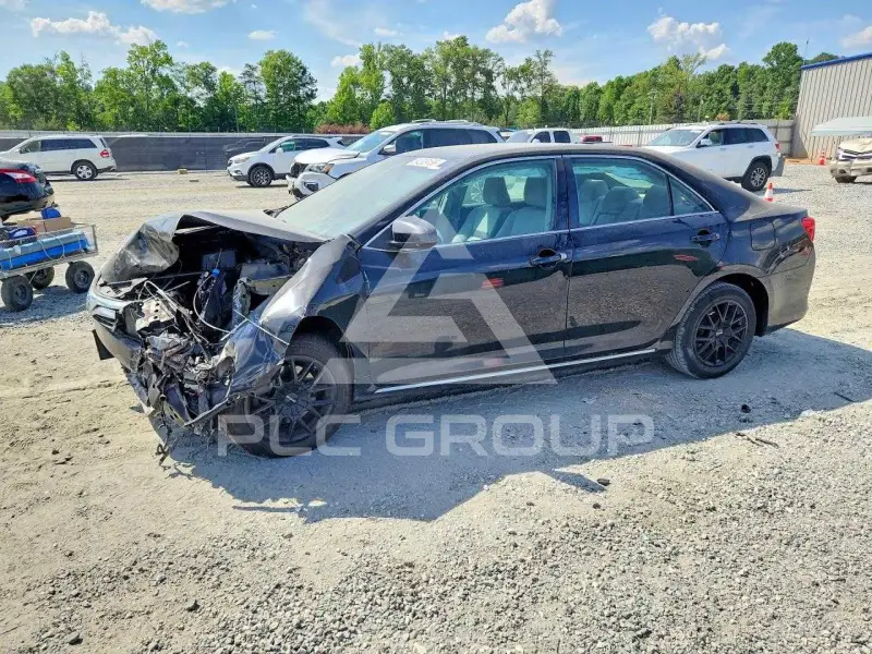 2014 Toyota CAMRY photo