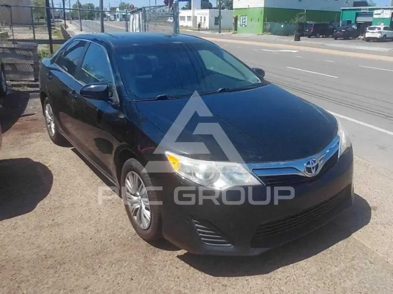 2014 Toyota CAMRY фото
