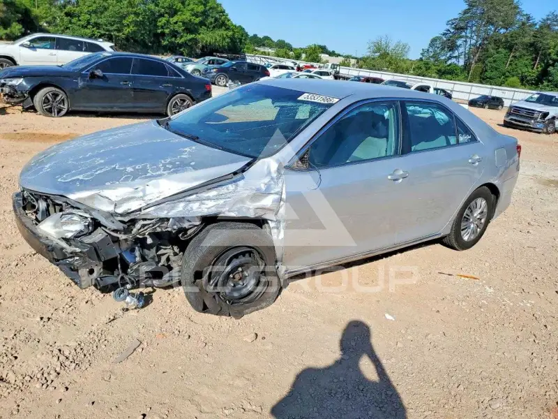 2014 Toyota CAMRY фото