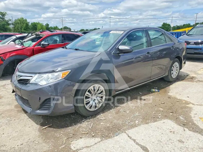 2014 Toyota CAMRY фото
