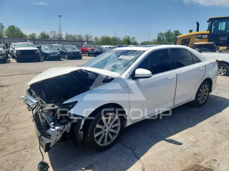 2014 Toyota CAMRY фото