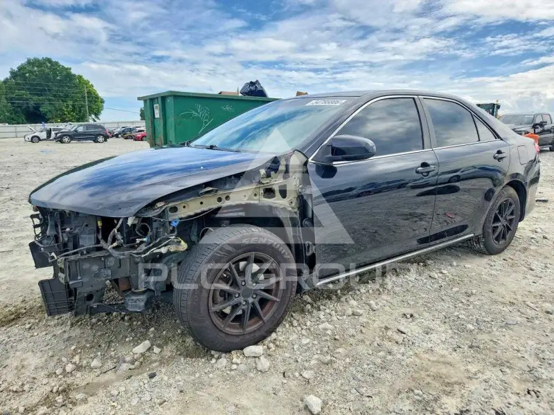 2014 Toyota CAMRY фото