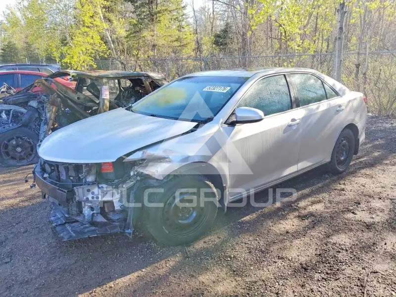 2014 Toyota CAMRY фото