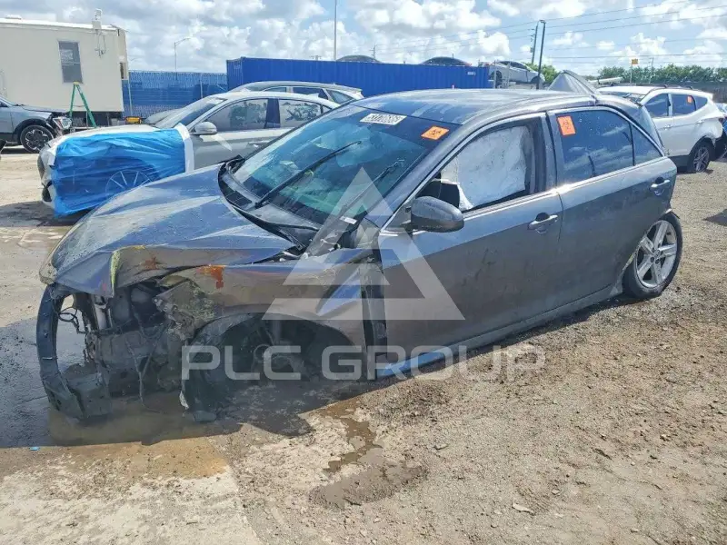 2014 Toyota CAMRY photo