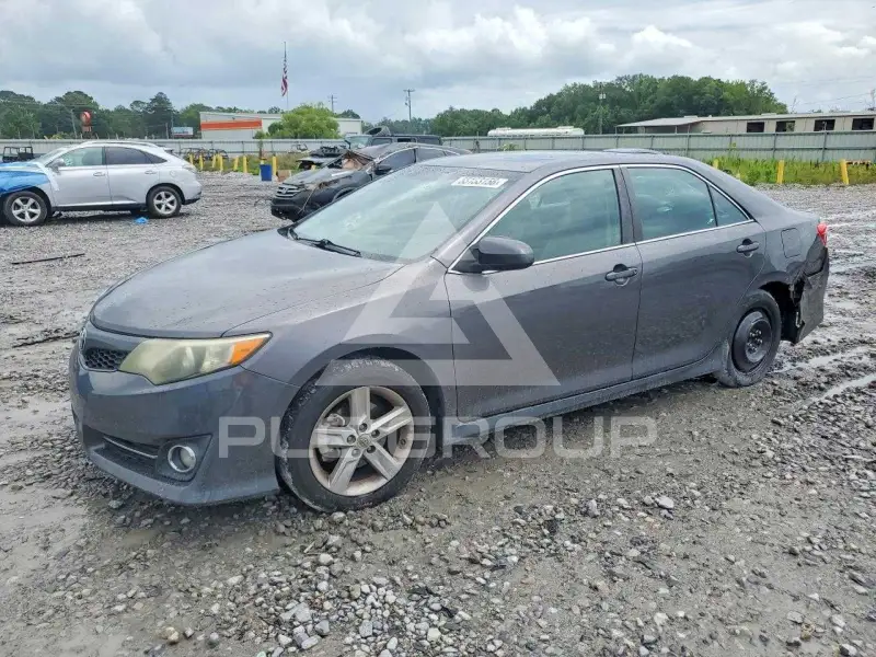 2014 Toyota CAMRY фото