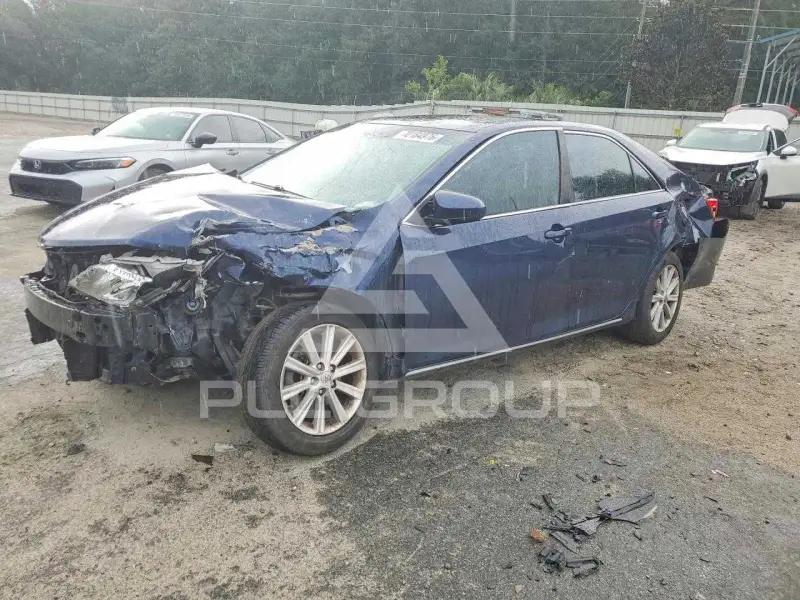 2014 Toyota CAMRY фото