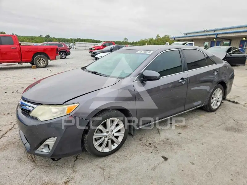 2014 Toyota CAMRY photo