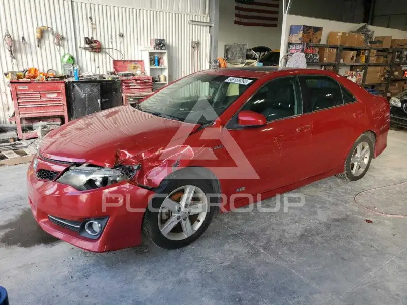 2014 Toyota CAMRY фото