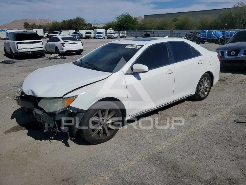 2014 Toyota CAMRY фото