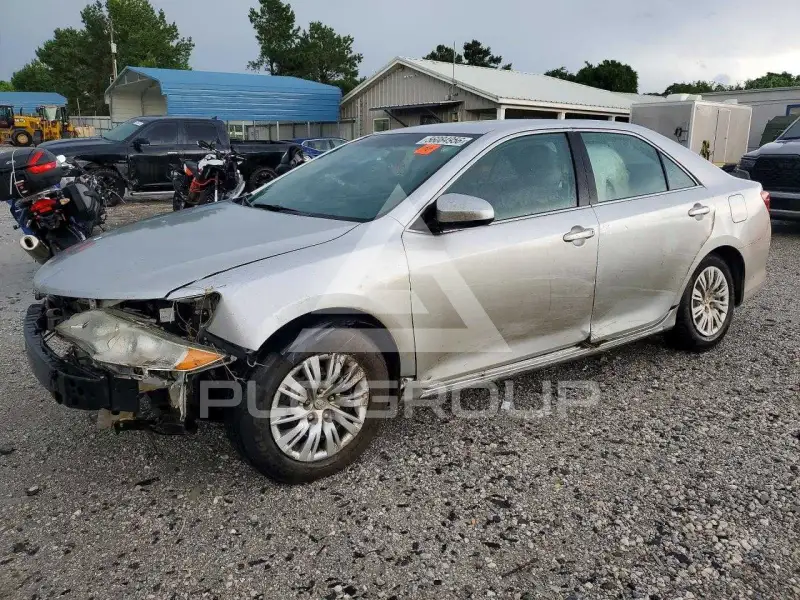 2014 Toyota CAMRY фото