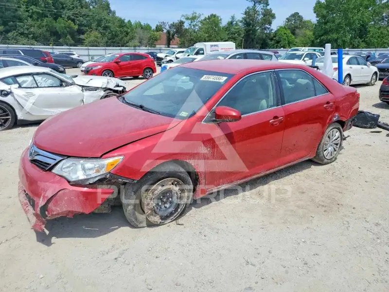 2014 Toyota CAMRY фото