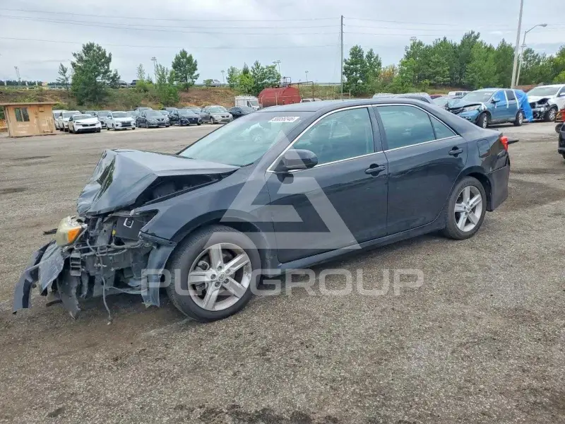 2014 Toyota CAMRY фото