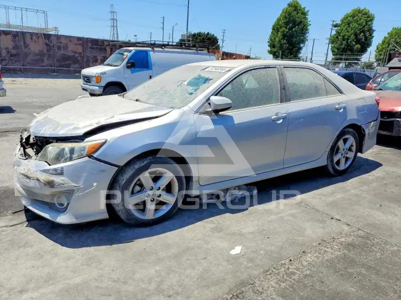 2014 Toyota CAMRY фото