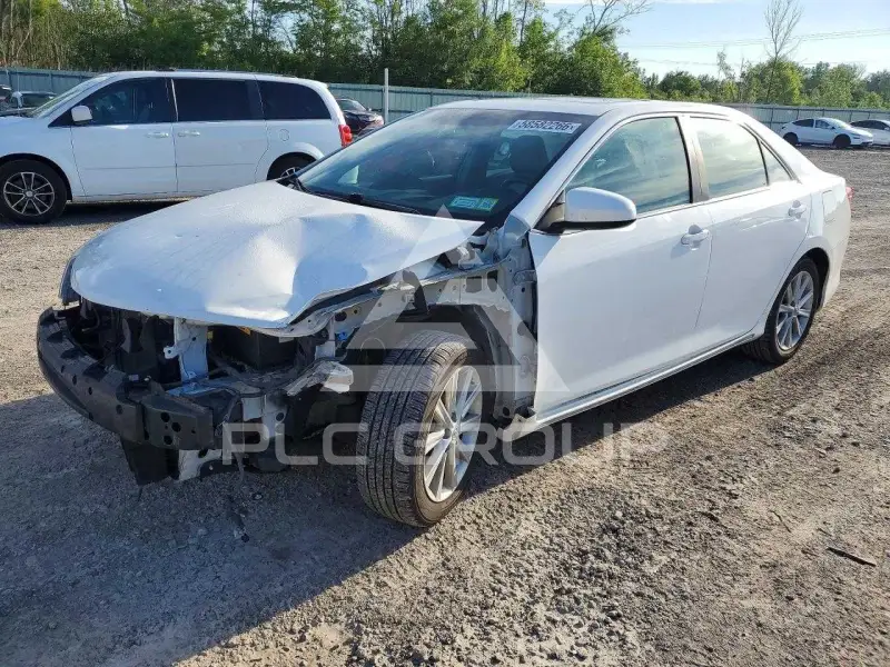 2014 Toyota CAMRY photo