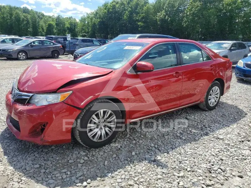 2014 Toyota CAMRY фото