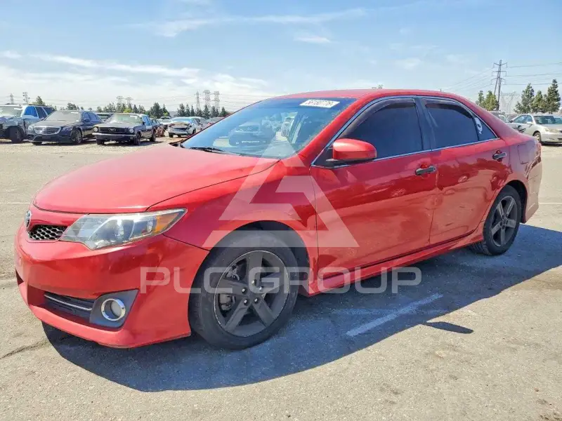 2014 Toyota CAMRY фото