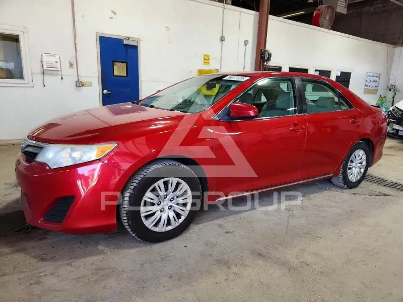 2014 Toyota CAMRY photo