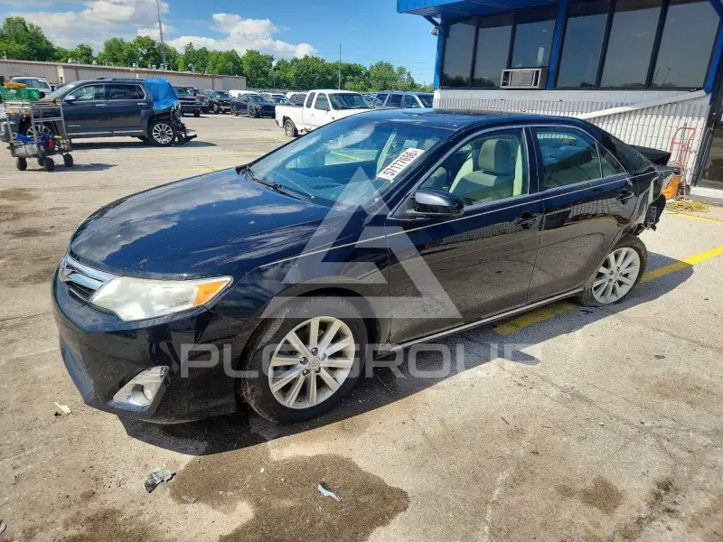 2014 Toyota CAMRY photo