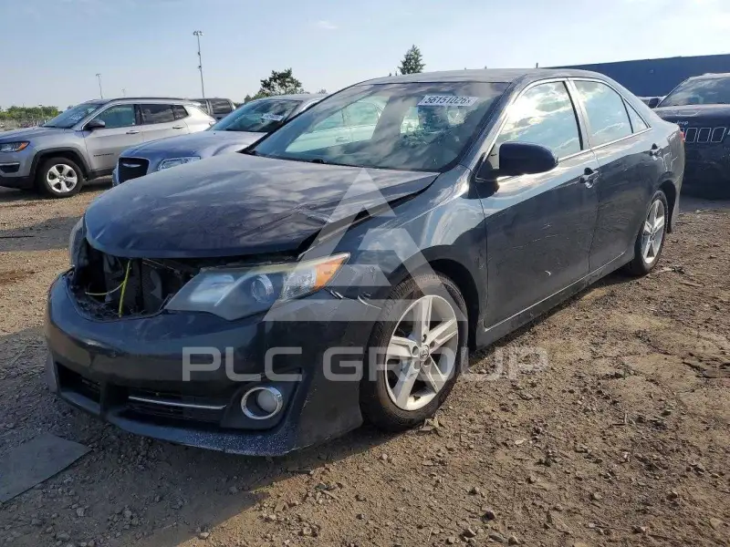2014 Toyota CAMRY фото