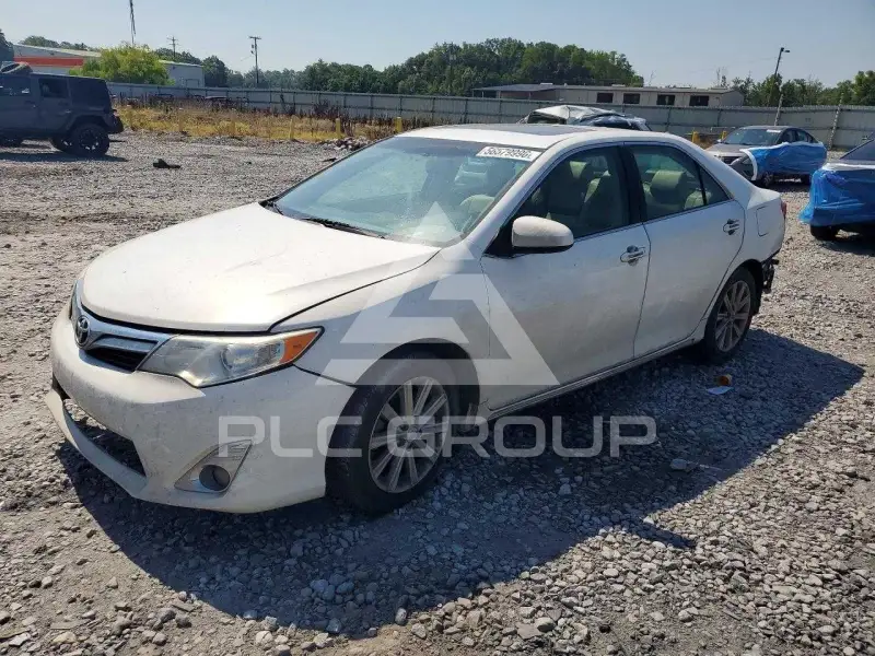 2014 Toyota CAMRY фото