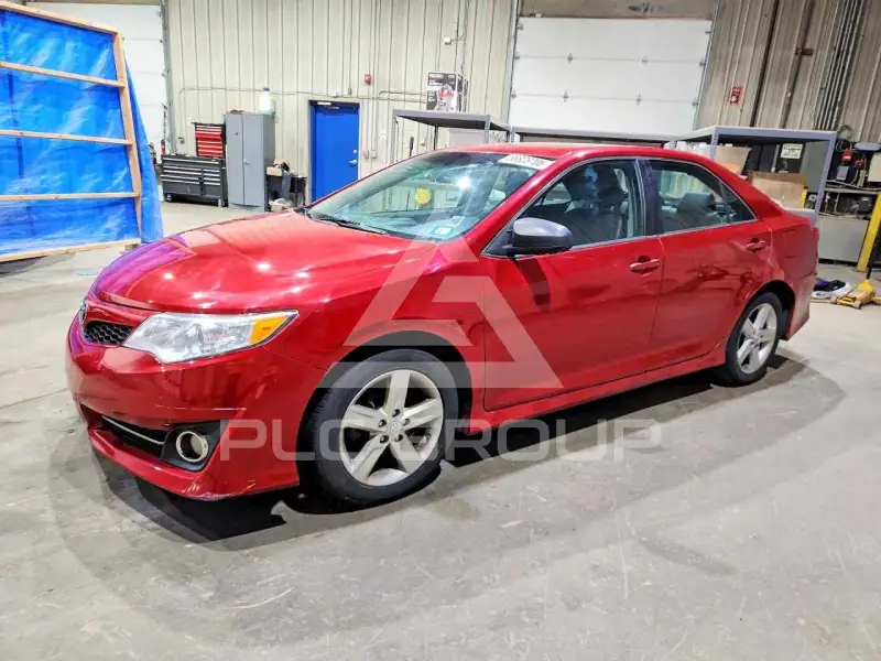 2014 Toyota CAMRY фото