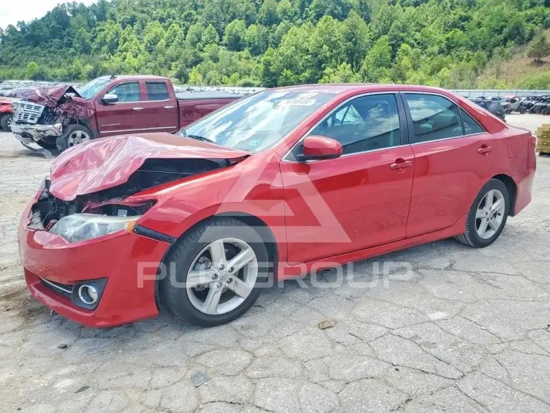 2014 Toyota CAMRY photo