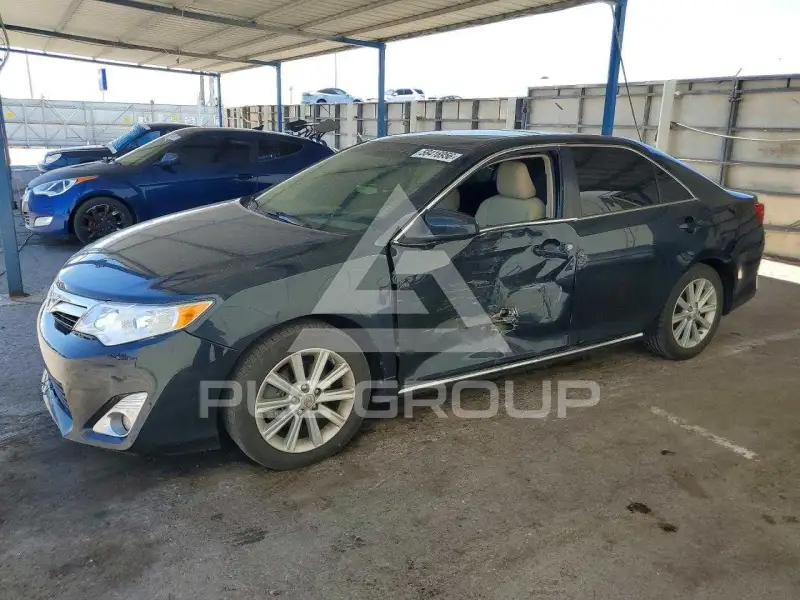 2014 Toyota CAMRY photo