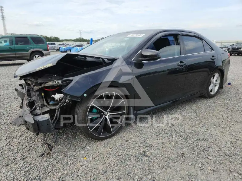 2014 Toyota CAMRY фото