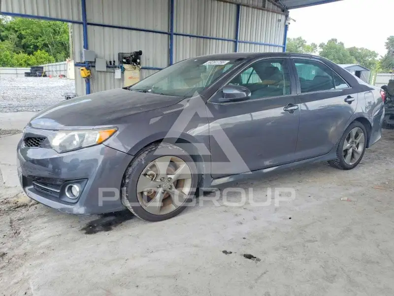 2014 Toyota CAMRY photo
