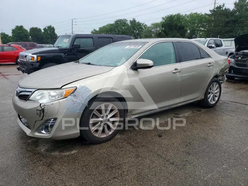 2014 Toyota CAMRY photo