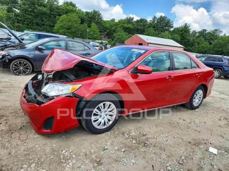 2014 Toyota CAMRY photo