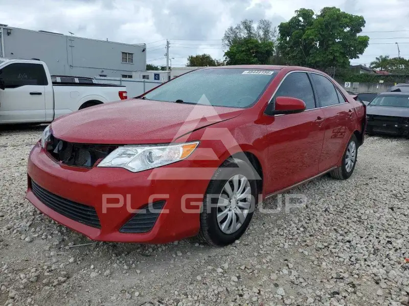 2014 Toyota CAMRY фото