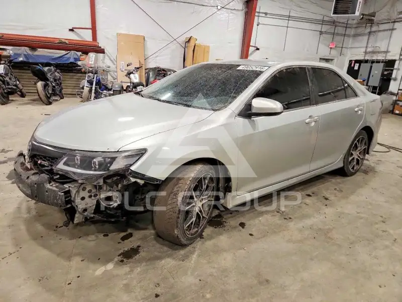 2014 Toyota CAMRY фото