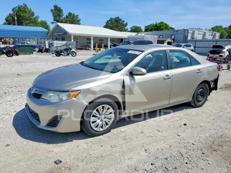2014 Toyota CAMRY photo
