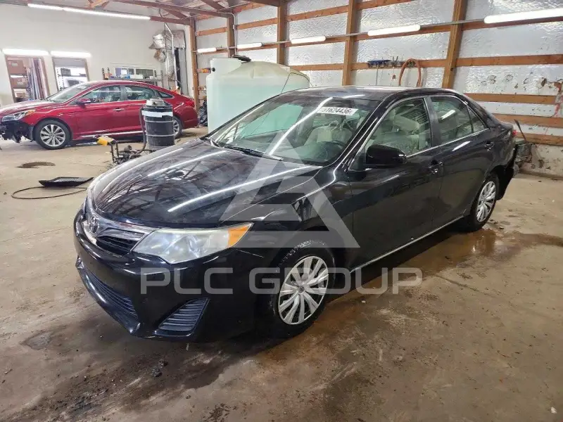 2014 Toyota CAMRY photo