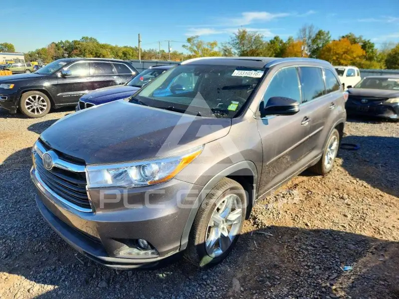 2014 Toyota Highlander фото