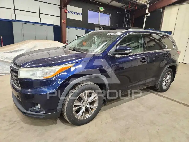 2014 Toyota Highlander photo