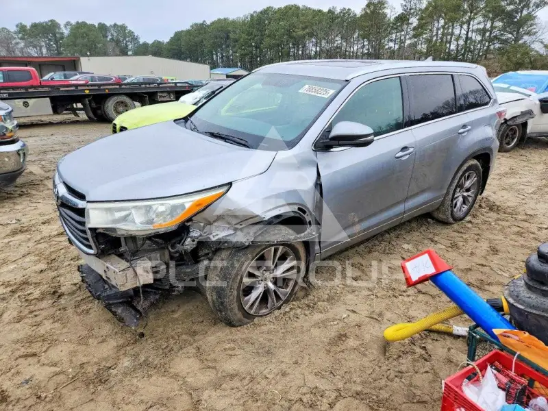 2014 Toyota Highlander фото