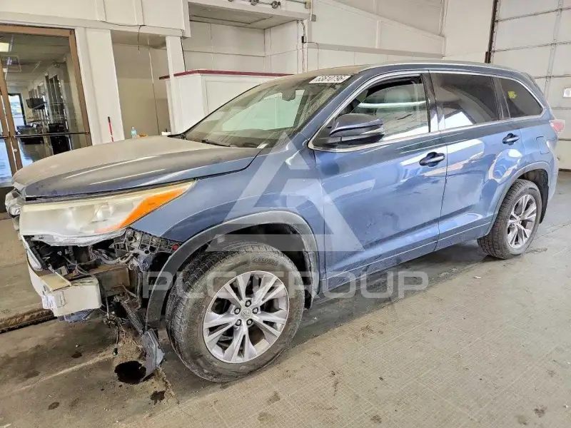2014 Toyota Highlander фото