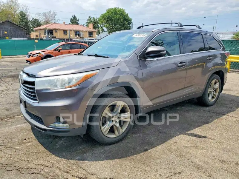 2014 Toyota Highlander photo