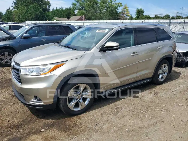 2014 Toyota Highlander photo